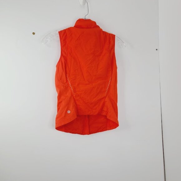 Lululemon Women's Red Down For It Sleeveless Filled Puffer Vest Size 4 - Picture 3 of 6